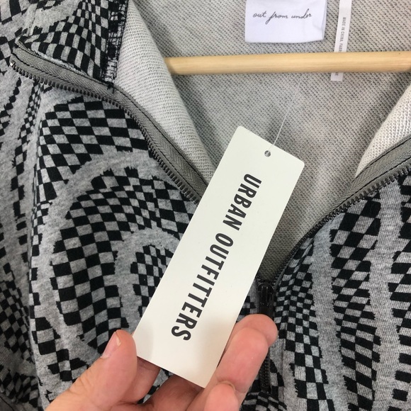 NWT urban outfitters out from under grey cropped collared pullover - Picture 5 of 11